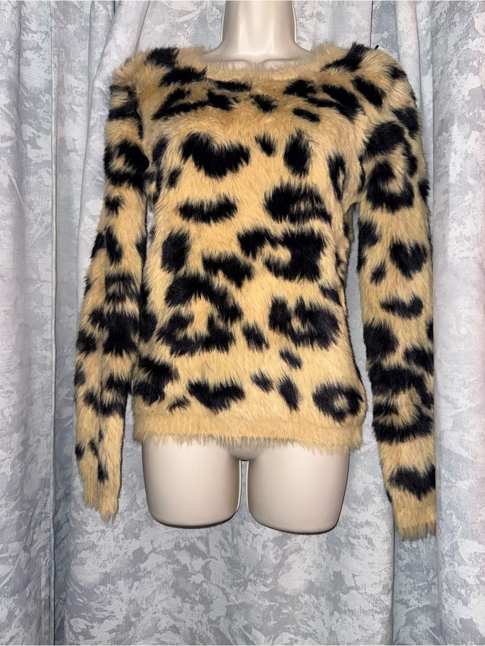 Republic Leopard-Print Fuzzy Crewneck Sweater size Small